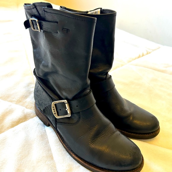 Frye Short Leather Boots - Picture 1 of 5